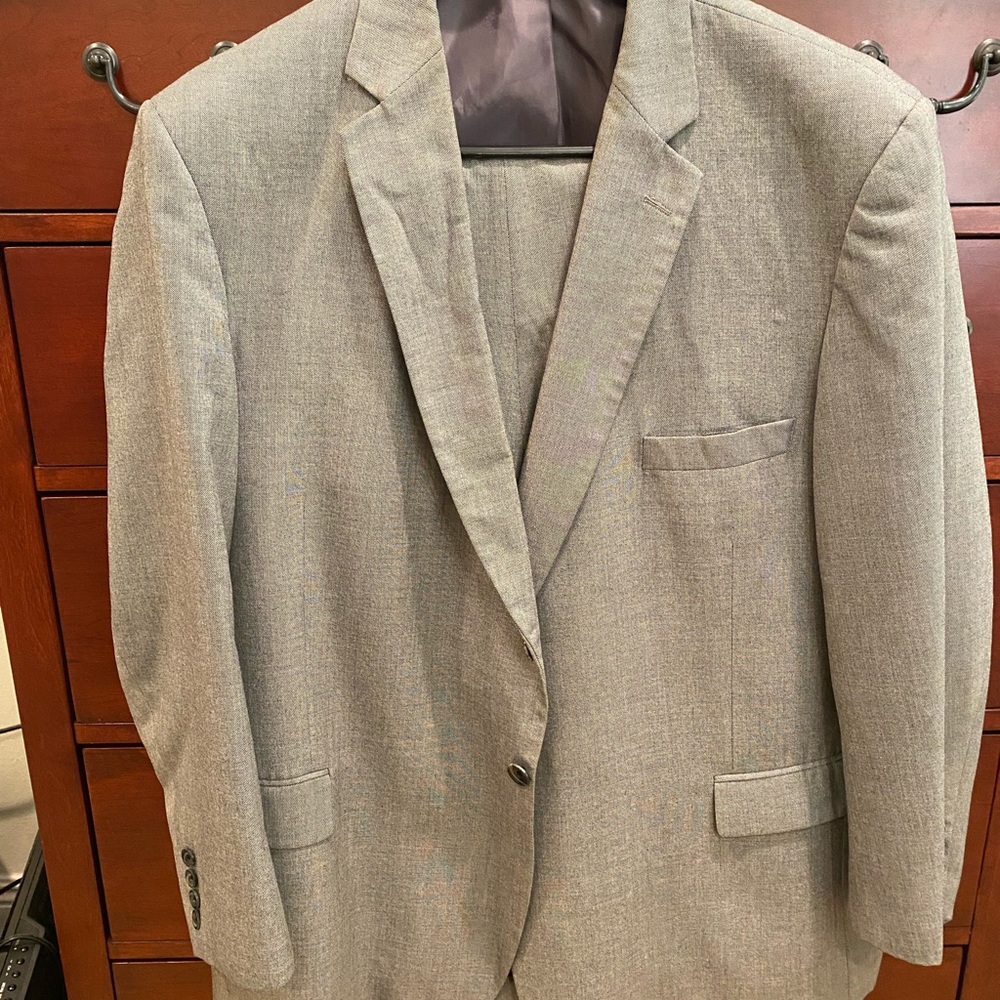 Saddlebred Men’s 52R Suit